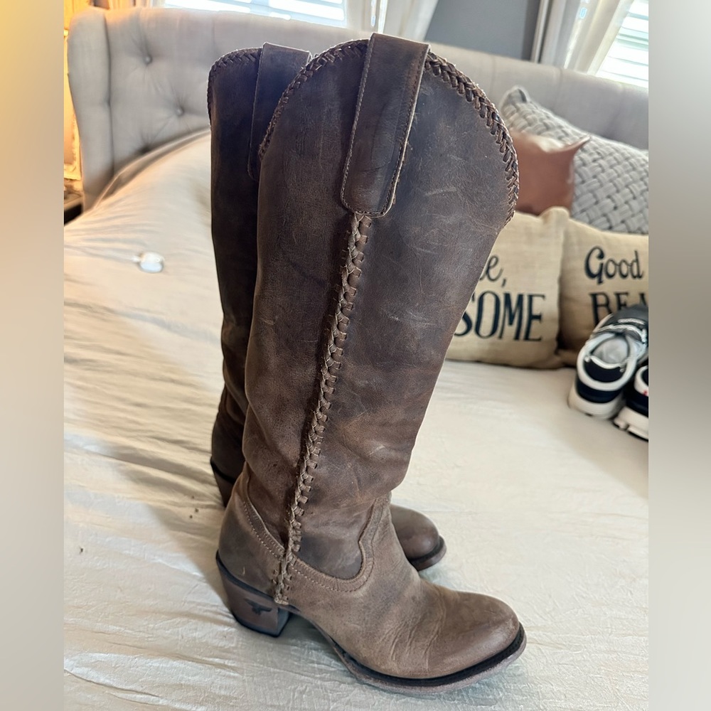 Women’s Lane cowboy boots